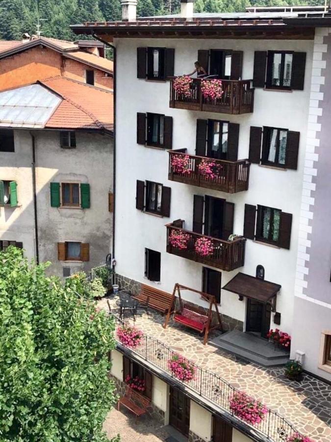 Appartamenti Donini Marco Мольвено Екстер'єр фото